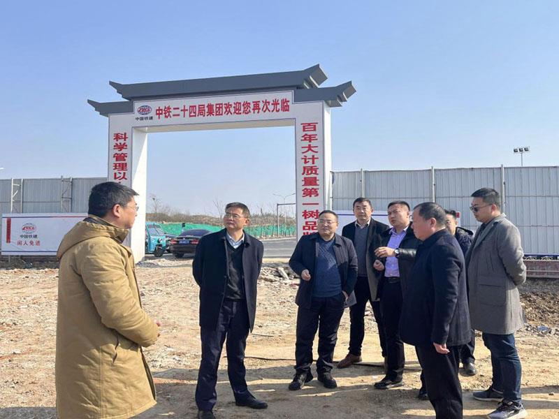 談業(yè)文指導工作.jpg 談業(yè)文指導工作.jpg